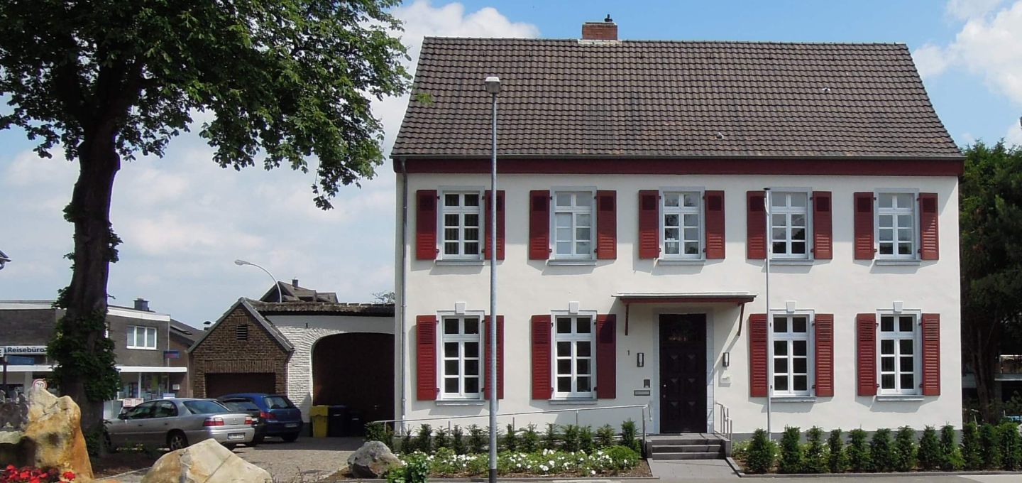 Vorderansicht der Geschäftsstelle Erftsiedlungsgenossenschaft Gindorf eG in Grevenbroich